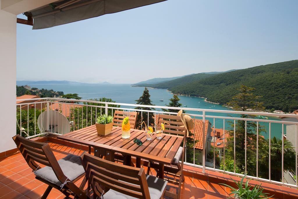 Ana Apartment Рабац Экстерьер фото